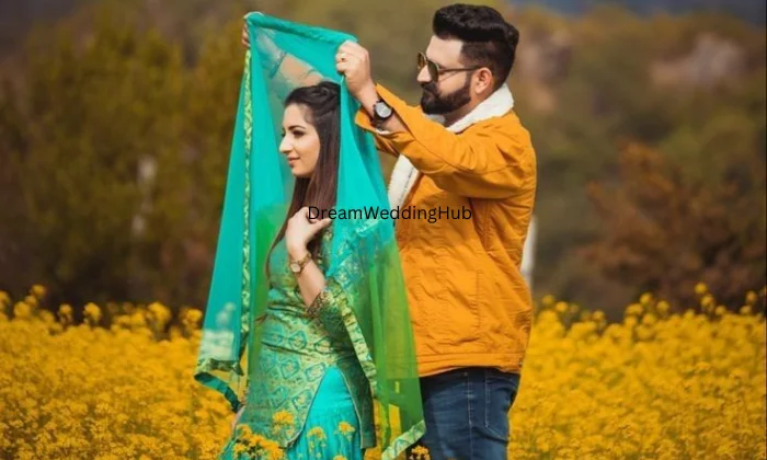 Huttch Rent a studio